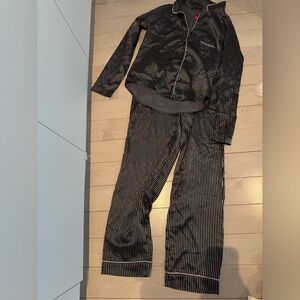La SENZA Black and White Striped Satin Pajama Set